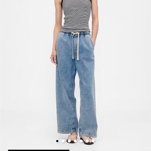 GAP high Rise Pull-On Wide Leg Jean